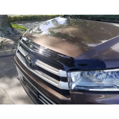 Picture of TrailFX Hood Deflector - 8739H