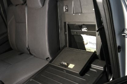 Picture of Tuffy Security Products Cargo Cover - 331-01-A