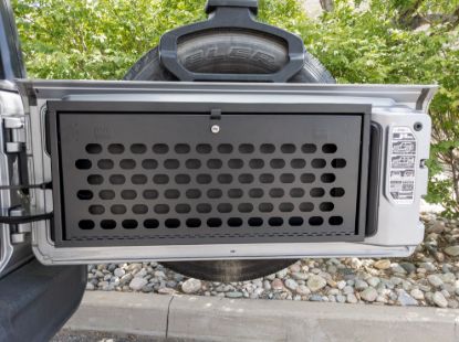 Picture of Tuffy Security Products Tailgate Organizer - 365-01