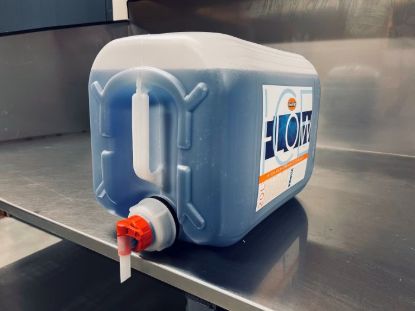 TWIN AIR ICEFLOW 20 L/ 5 GAL JUG WITH FLOW LEVER DISPENSER