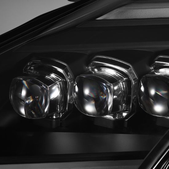 ALPHAREX USA NOVA-SERIES PROJECTOR HEADLIGHTS - 880359