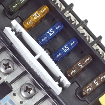 BLUE SEA SAFETY HUB 150 FUSE BLOCK - 7748BSS