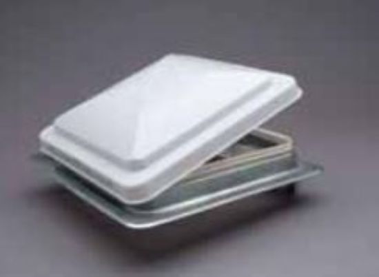 HENG'S IND POWER ROOF VENT W/LIGHT - V071112C1G