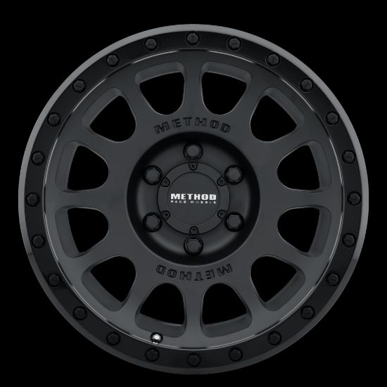 METHOD RACE 10  17X8.5  0MM OFFSET  6X5.5  108M - 0578560100