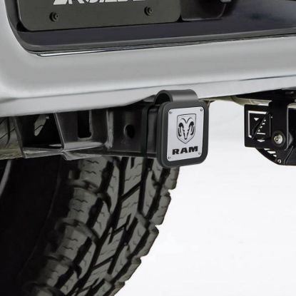 PLASTICOLOR RAM METAL PLATE SILICONE HITCH PLUG - 002303R01