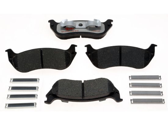 R/M BRAKES BRAKE PAD SET - EHT881H