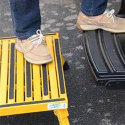 SAFETY STEP ADJUSTBLE STEP SFTY STRIP - F102705