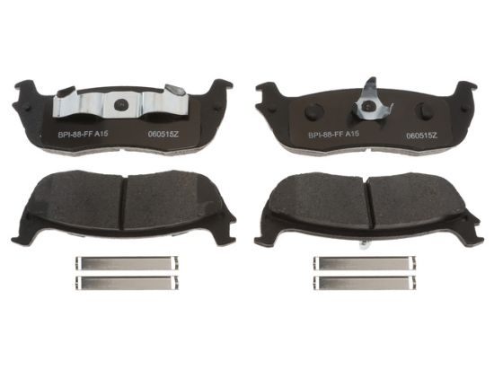 R/M BRAKES BRAKE PAD SET - MGD711CH