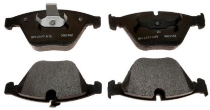 R/M BRAKES BRAKE PAD SET - MGD915M