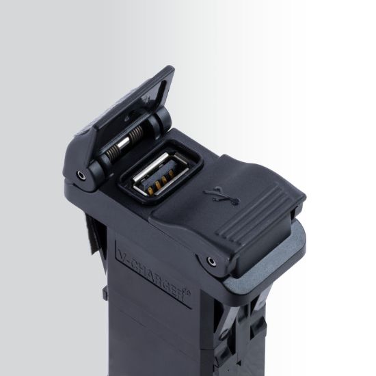 SIERRAMARINE DUAL PORT USB 2.0 CHARGER  CURVED D - AP10010