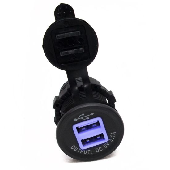 RACESPORT LT 2 PORT USB SOCKET 3.1A    INPUT: D - 50884