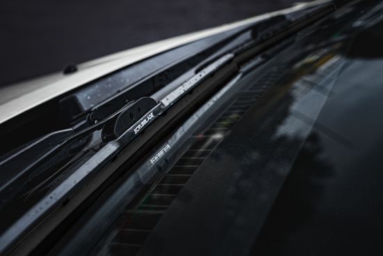 SCRUBBLADE 16'BLK EDITION SILICONE SCRUBBLADE - BE1600
