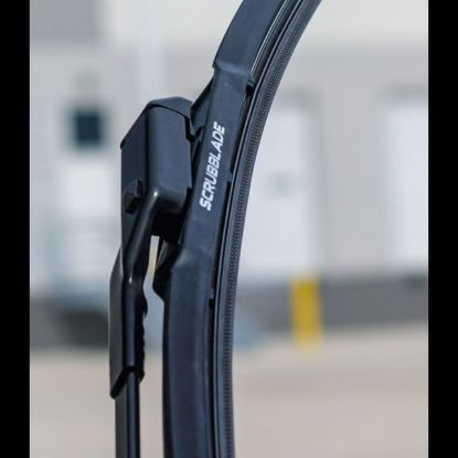 SCRUBBLADE 28'BLK EDITION SILICONE SCRUBBLADE - PB2800
