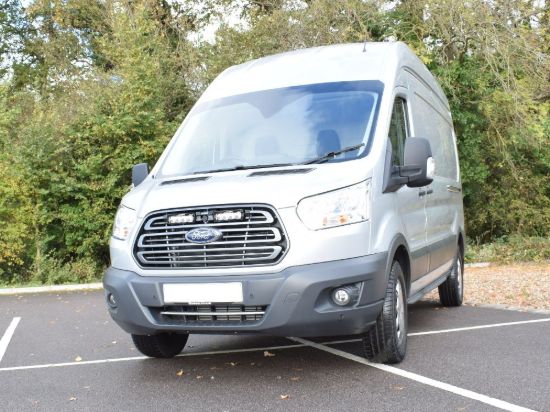 TRIPLERLIGHT FORD TRANSIT (2015+) - GRILLE MOUNT - GMUSFT01K