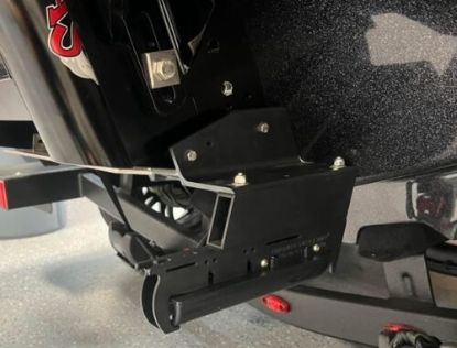 TRANSDUCER L BRACKET WITH 3  OFFSET PORT SIDE - LBAT81012L