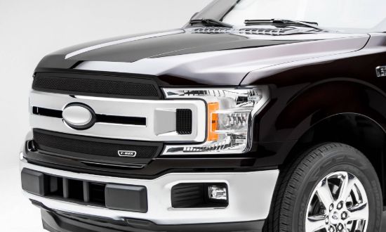 T-REX UPRCLS BLK INS/OVER F150 XLT 18-19 - 51711