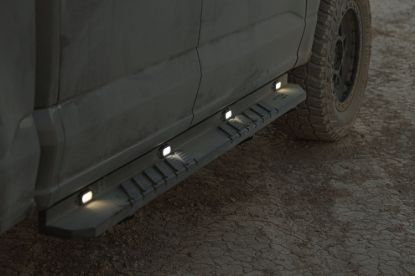 Picture of Attica 4x4 Running Board Set - ATTF102C105-BX