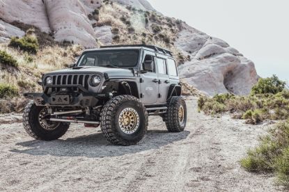 Picture of Attica 4x4 Bumper - ATTJL01A110-BX