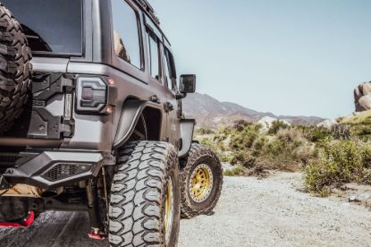 Picture of Attica 4x4 Fender Flare Set - ATTJL01H107-BX-R