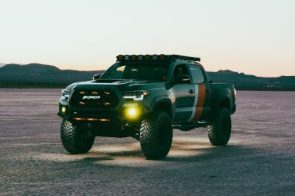 Picture of Attica 4x4 Headlight Set - CHATT0682-GBC