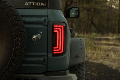 Picture of Attica 4x4 Headlight Set - CTATT0772-H4-GBC-SQ