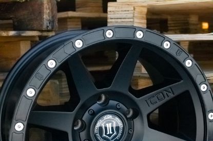 Picture of ICON Alloys Wheel Rim Guard - 192050