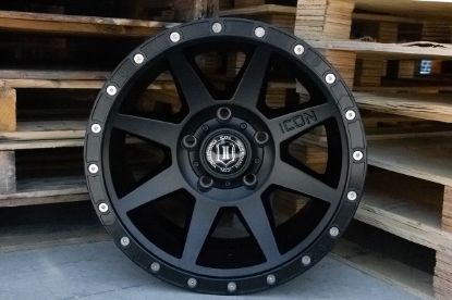 Picture of ICON Alloys Wheel Rim Guard - 192050