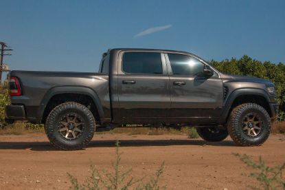 Picture of ICON Alloys Suspension Leveling Kit - IVD2122